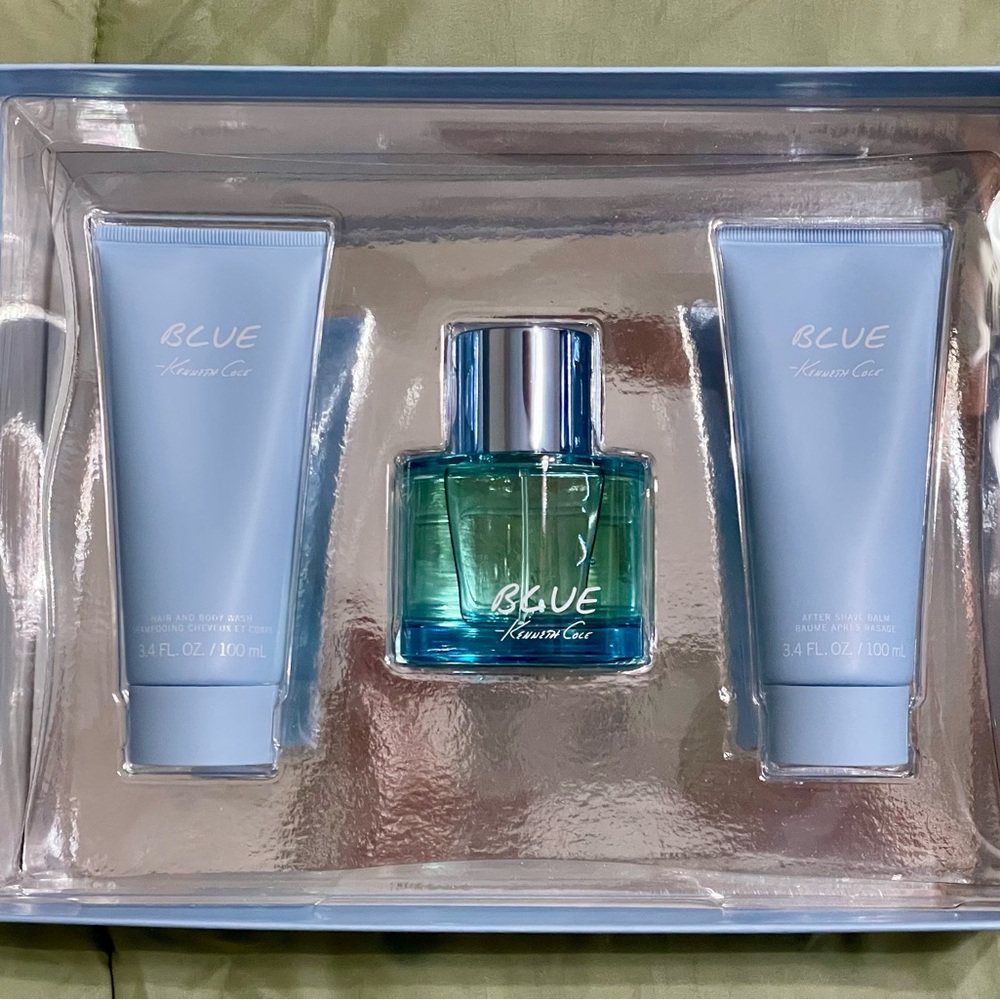 Kenneth Cole Blue Cologne 3piece gift set